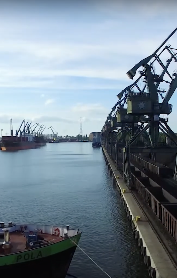 Port umożliwiający przeładunki kruszywa 0-31